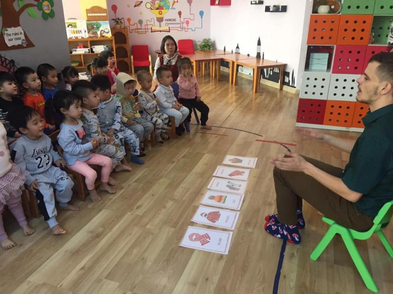 Trường Quốc tế Việt – Hàn Montessori