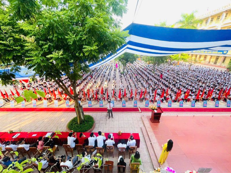 Trường THCS Hoàng Văn Thụ