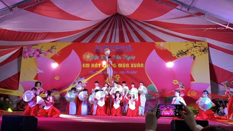 Trường THCS Lê Anh Xuân