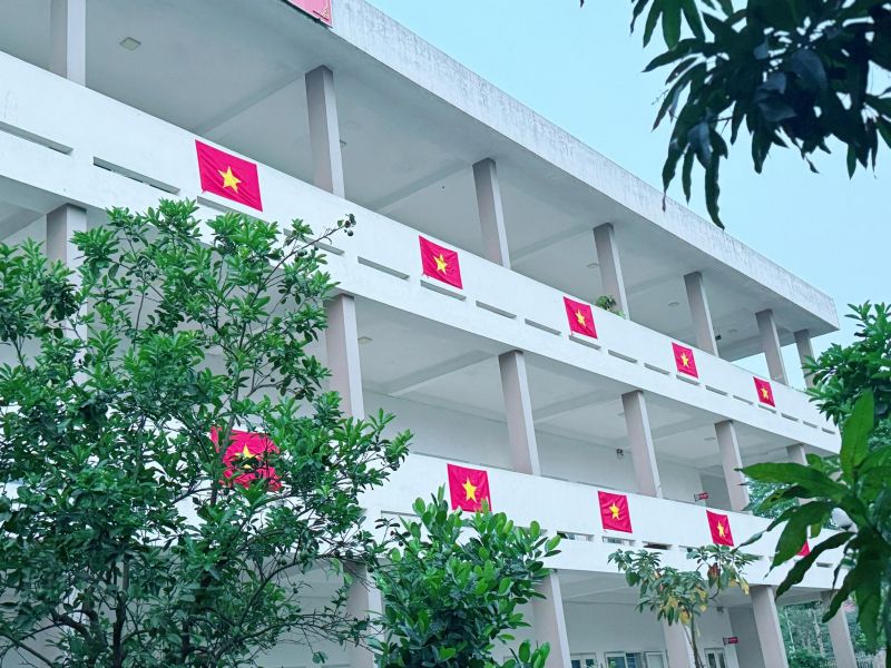 Trường THCS Lê Quý Đôn