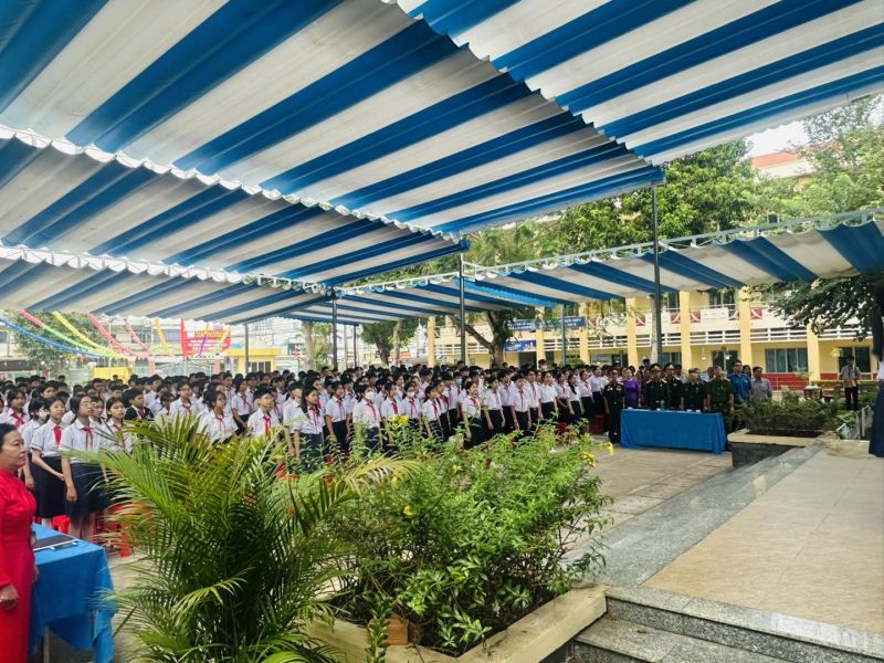 Trường THCS Lê Quý Đôn