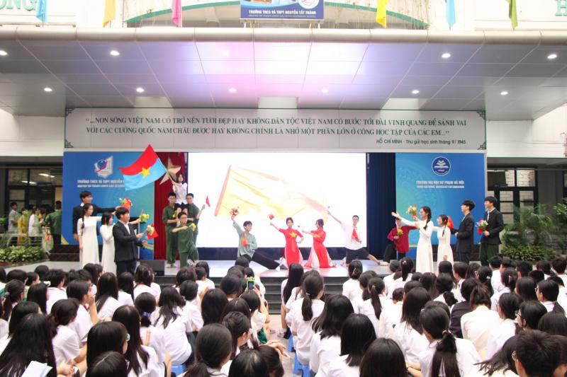 Trường THCS Nguyễn Tất Thành