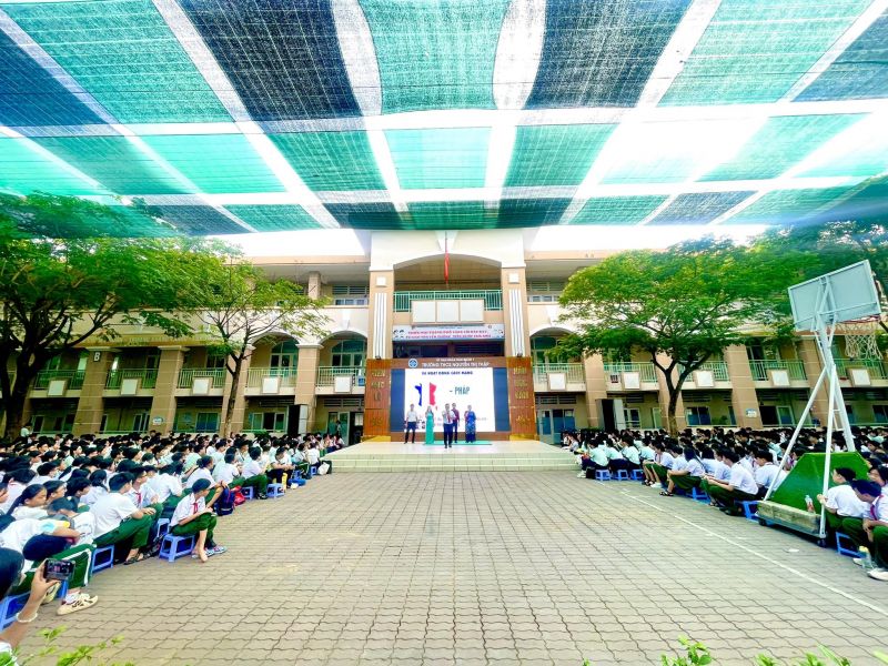 Trường THCS Nguyễn Thị Thập