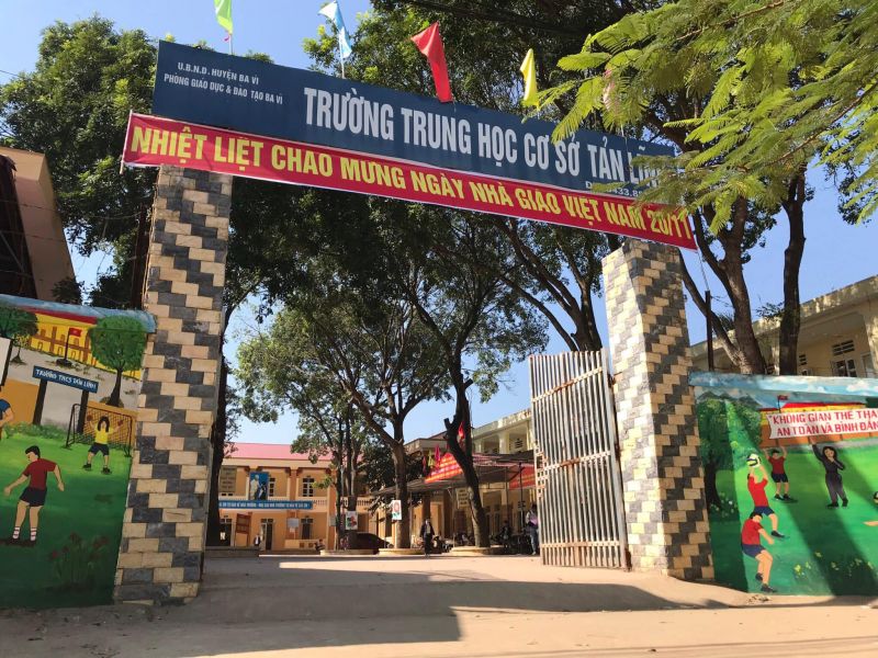Trường THCS Tản Lĩnh