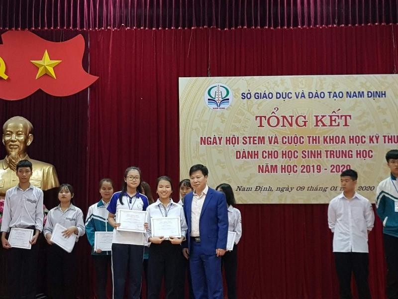 Trường THCS Tống Văn Trân