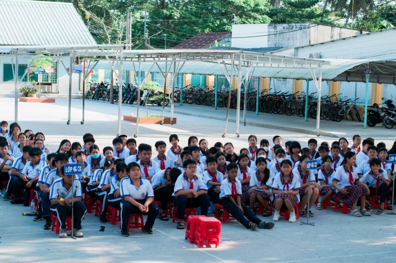 Trường THCS Trần Phú TPVL