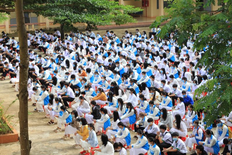 Trường THPT Chuyên Nguyễn Chí Thanh