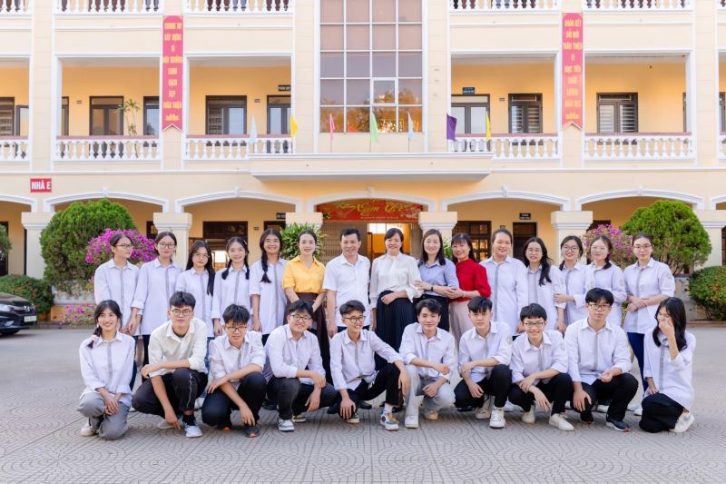 Trường THPT Hoằng Hoá 2