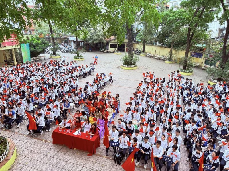 Trường THPT Lê Quý Đôn - Hà Đông – Tỷ lệ chọi 2.346