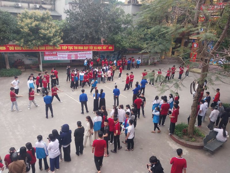 Trường THPT Lý Thường Kiệt