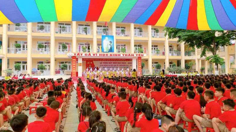 Trường Tiểu học Cẩm Trung