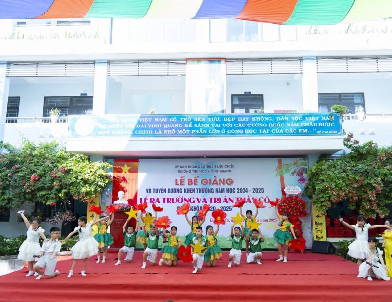 Trường Tiểu học Hồng Quang