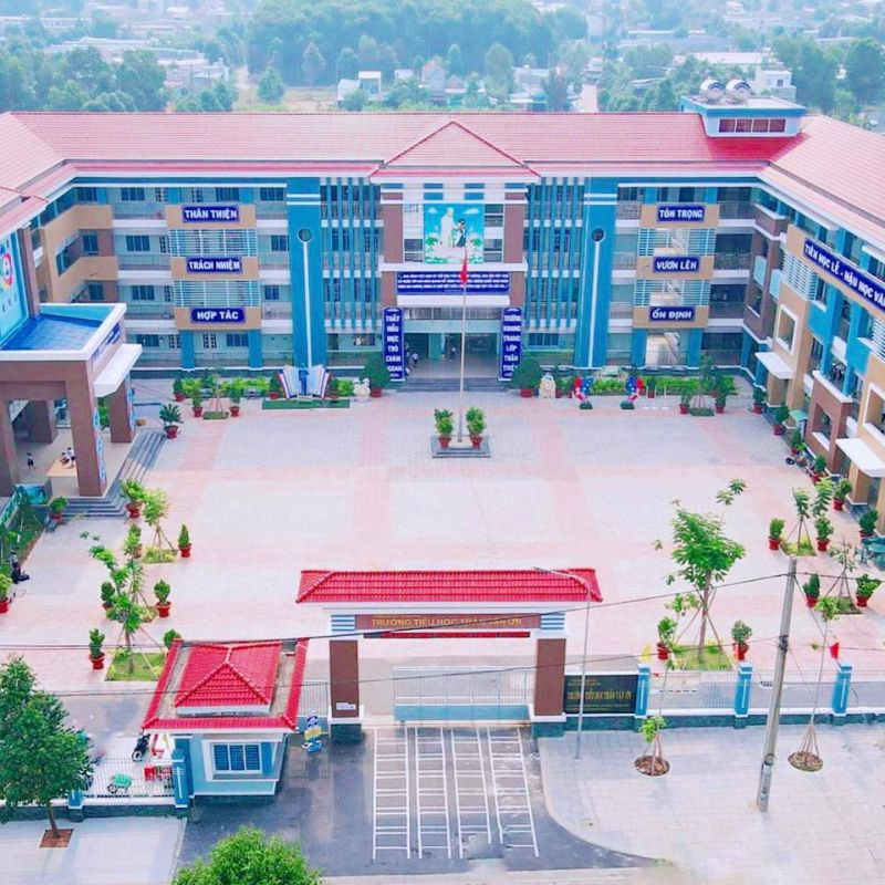 Trường Tiểu học Trần Văn Ơn
