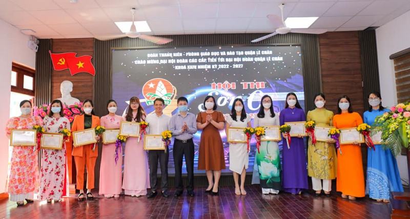 Trường Tiểu học Võ Thị Sáu