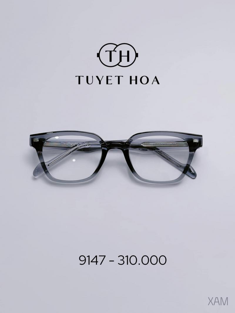 TUYẾT HOA MẮT KÍNH