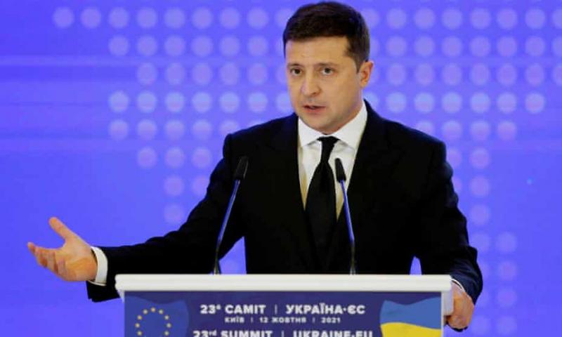 Tổng thống Volodymyr Zelenskiy bày tỏ lo ngại về âm mưu đảo chính. (Ảnh: Reuters.)