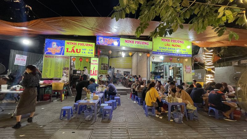 Vịt nướng Vân Đình Minh Phương