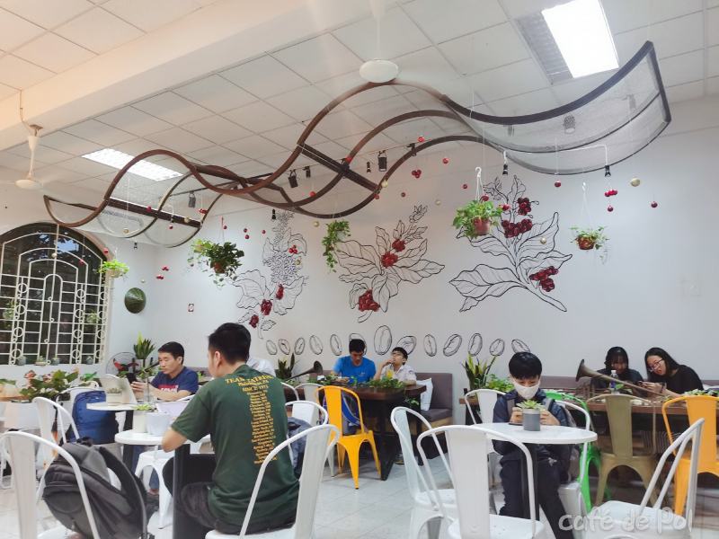VNAM Café de POL