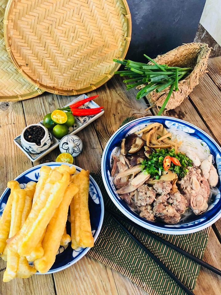 Vua Bún Mọc