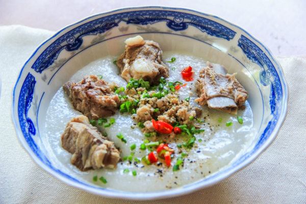 Cháo Sườn - Trần Hữu Trang